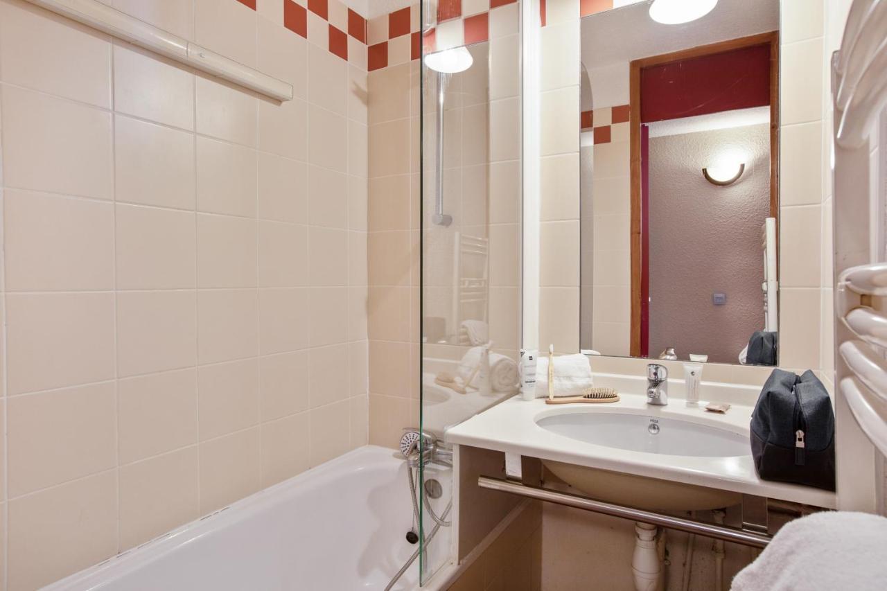 One-Bedroom Apartment (4 People),1006356649:JPEG